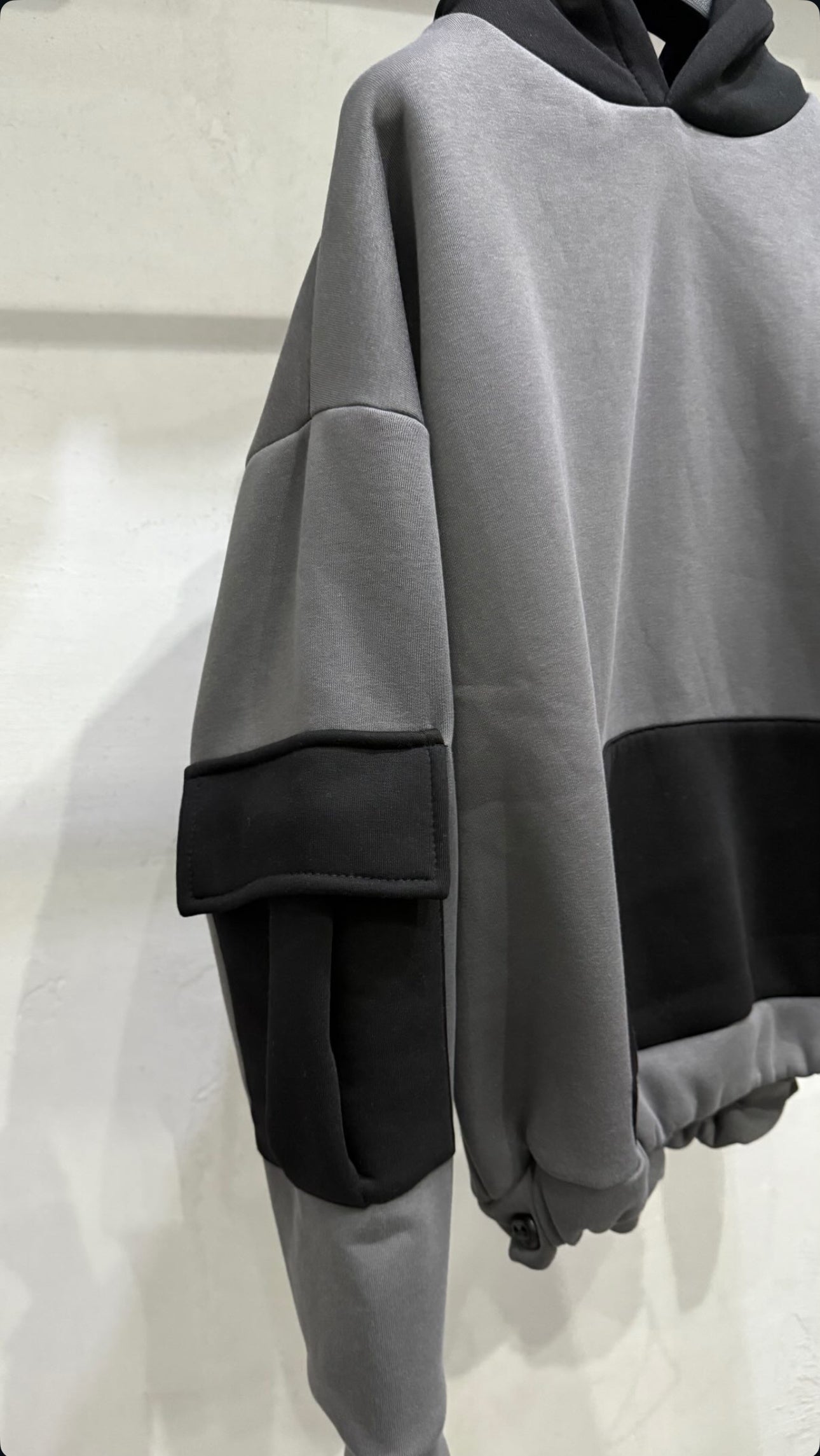 𝐇𝐎𝐎𝐃𝐈𝐄 𝐂𝐈𝐀𝐍𝐎𝐓𝐈𝐂