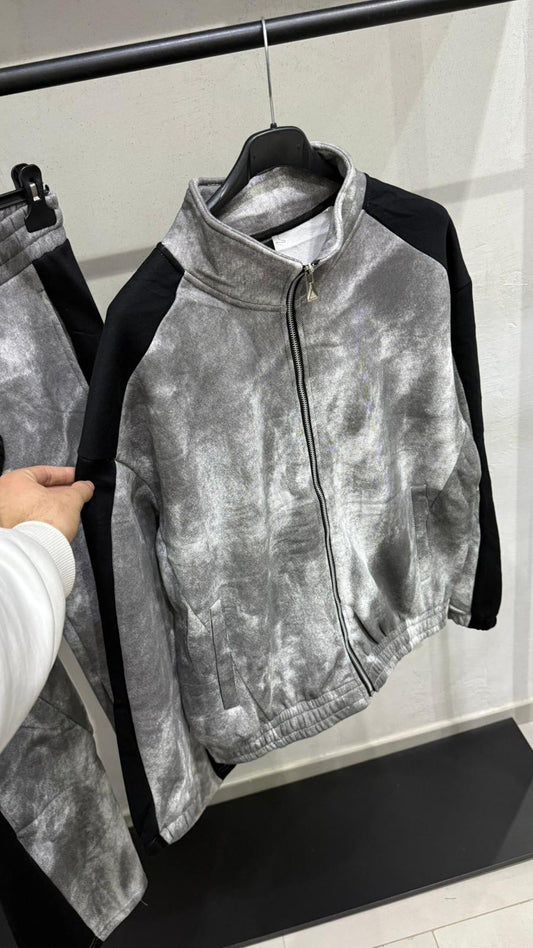 𝐓𝐔𝐓𝐀 𝐁𝐄𝐂𝐇