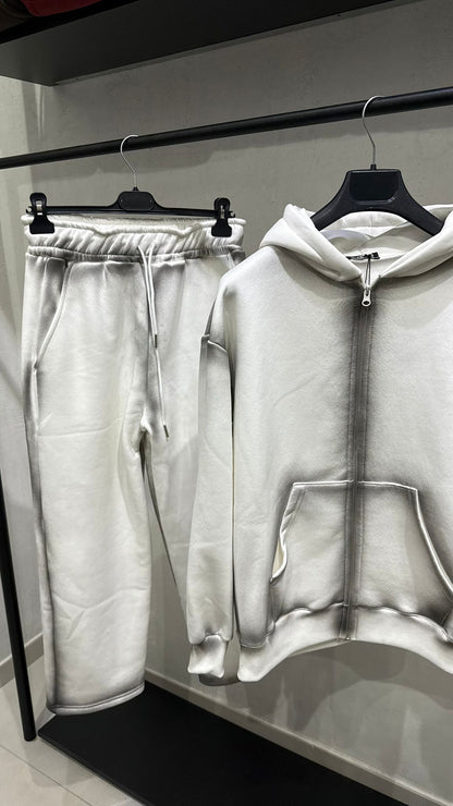 𝐇𝐎𝐎𝐃𝐈𝐄 𝐅𝐀𝐃𝐄𝐃