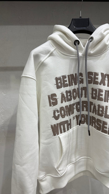 𝐇𝐎𝐎𝐃𝐈𝐄 𝐁𝐄𝐈𝐍𝐆