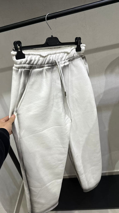 𝐇𝐎𝐎𝐃𝐈𝐄 𝐅𝐀𝐃𝐄𝐃