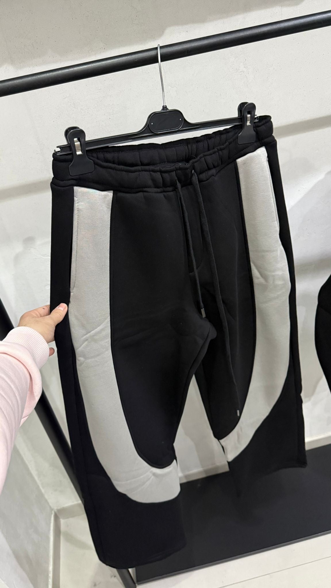 𝐓𝐔𝐓𝐀 𝐂𝐎𝐍𝐂𝐄𝐏𝐓