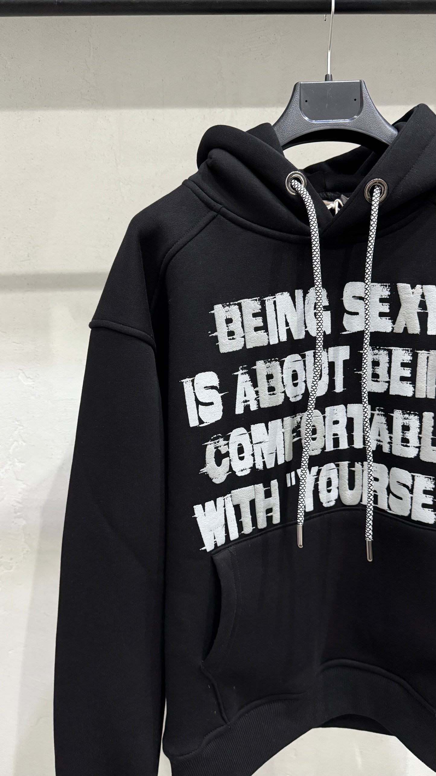 𝐇𝐎𝐎𝐃𝐈𝐄 𝐁𝐄𝐈𝐍𝐆