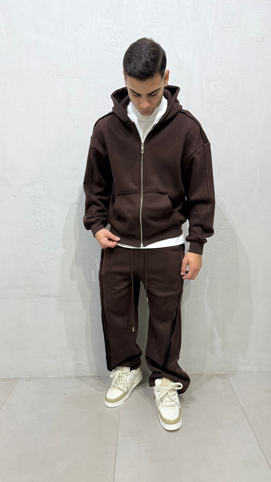 𝐓-𝐓𝐑𝐀𝐂𝐊𝐒𝐔𝐈𝐓 𝐂𝐔𝐂𝐘𝟗