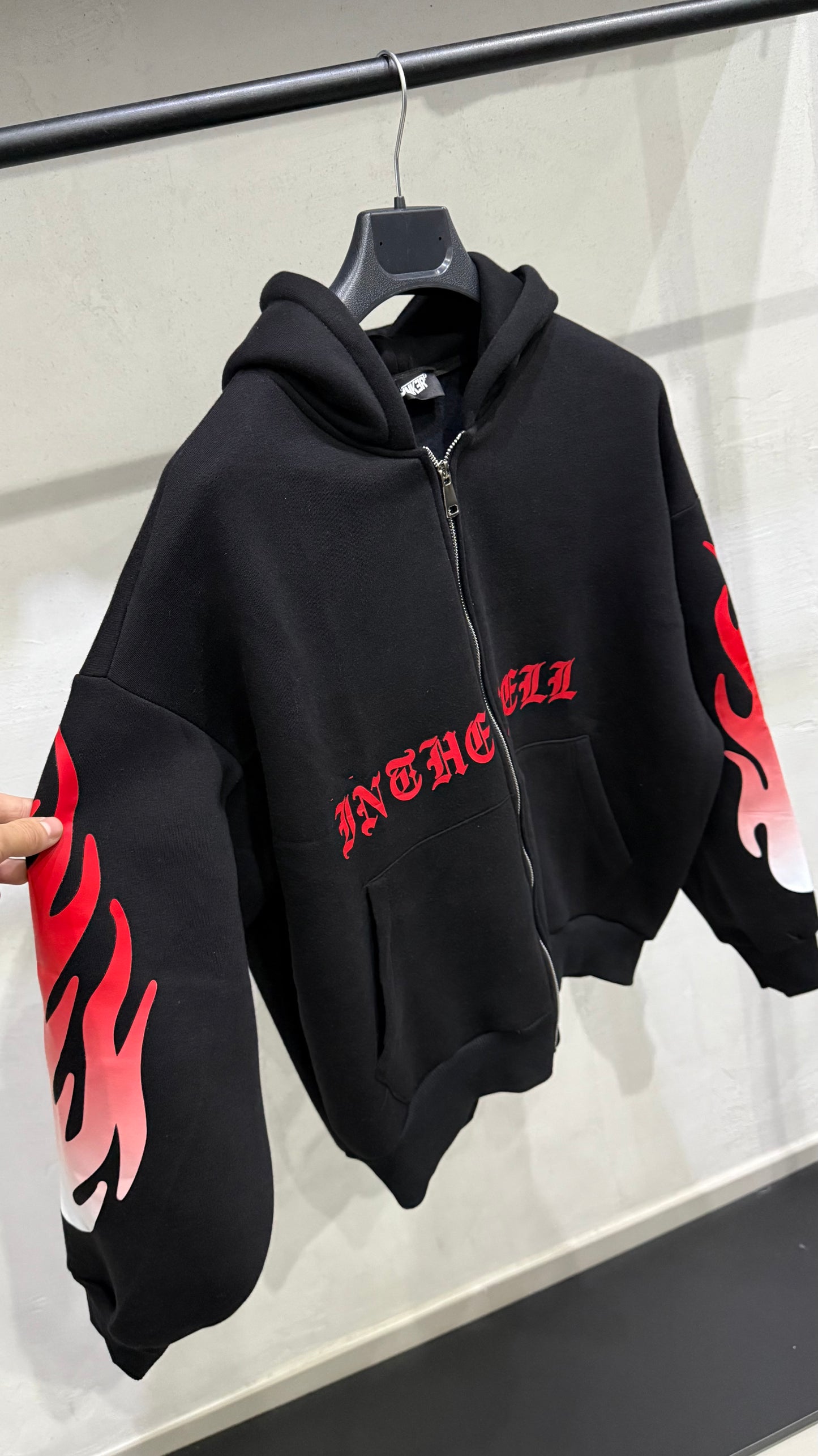 𝐇𝐎𝐎𝐃𝐈𝐄 𝐏𝐋𝐀𝐍𝐄