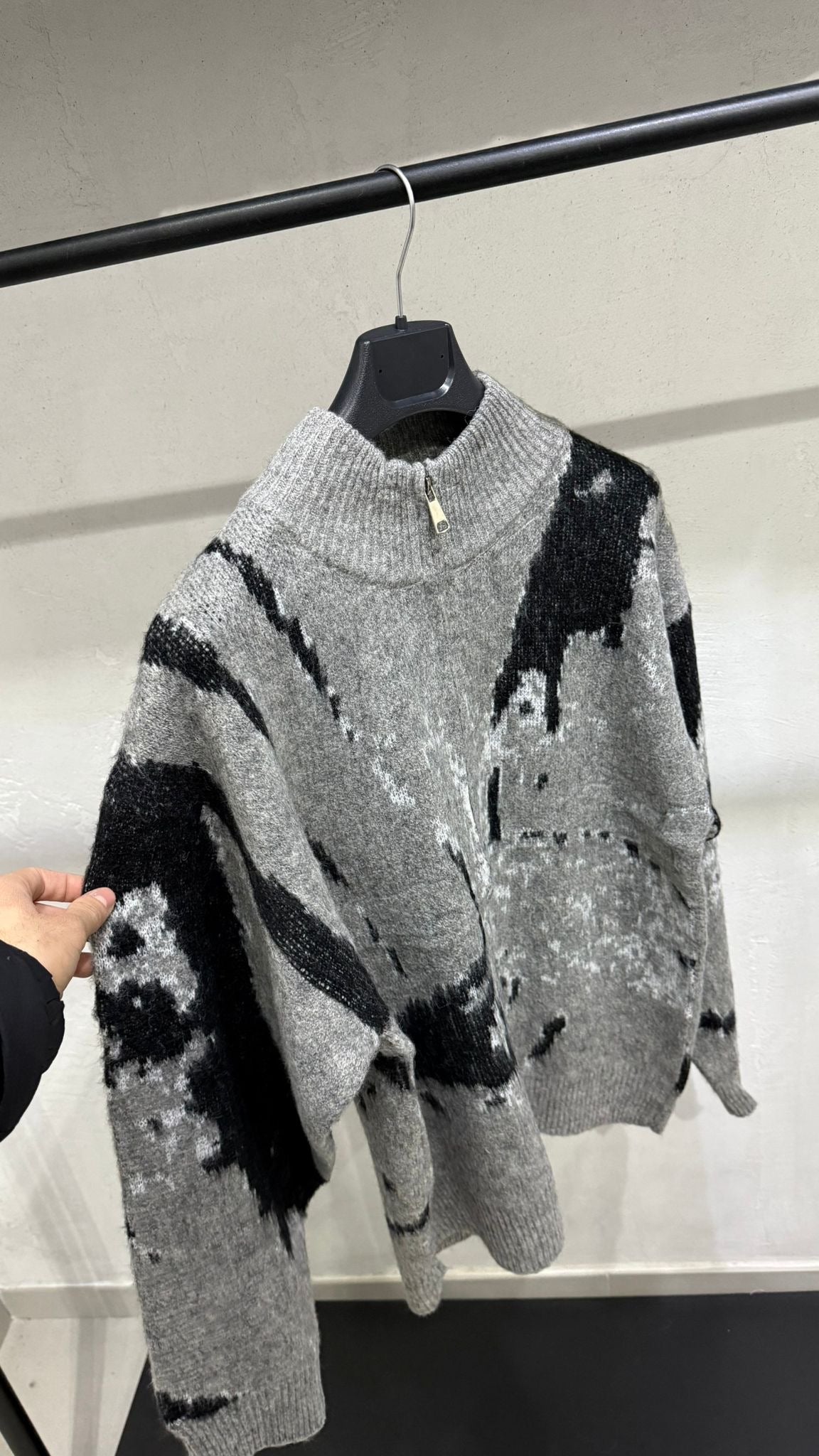 𝐏𝐔𝐋𝐋 𝐁𝐖𝐀𝐘