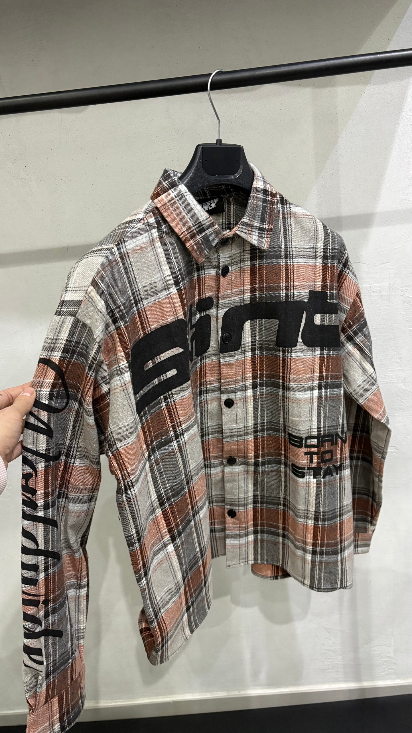 𝐂𝐀𝐌𝐈𝐂𝐈𝐀 𝐅𝐍𝐀𝐘𝐒