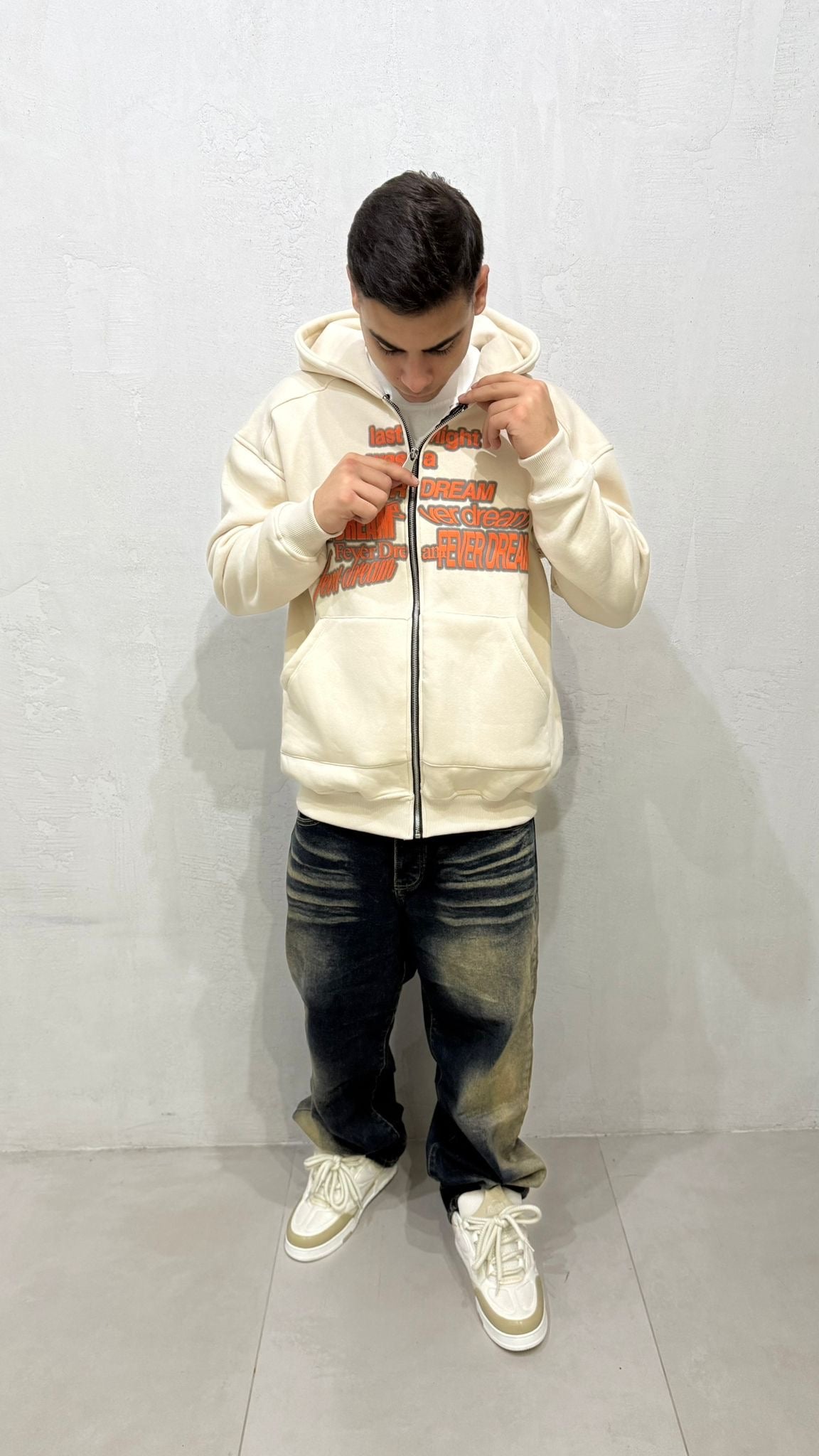 𝐇𝐎𝐎𝐃𝐈𝐄 𝐇𝐔𝐒𝐓𝐋𝐄