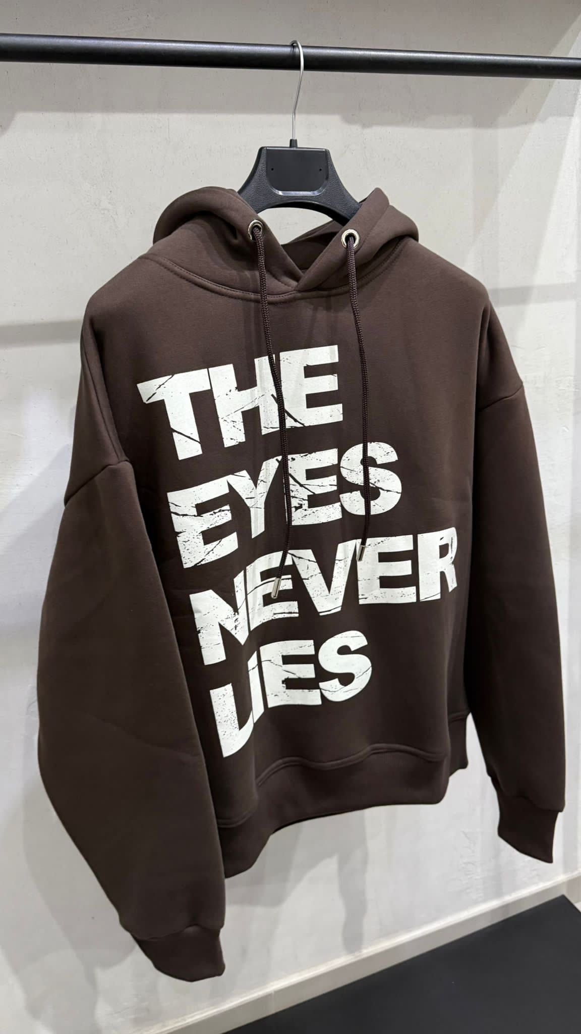 𝐇𝐎𝐎𝐃𝐈𝐄 𝐍𝐄𝐕𝐄𝐑