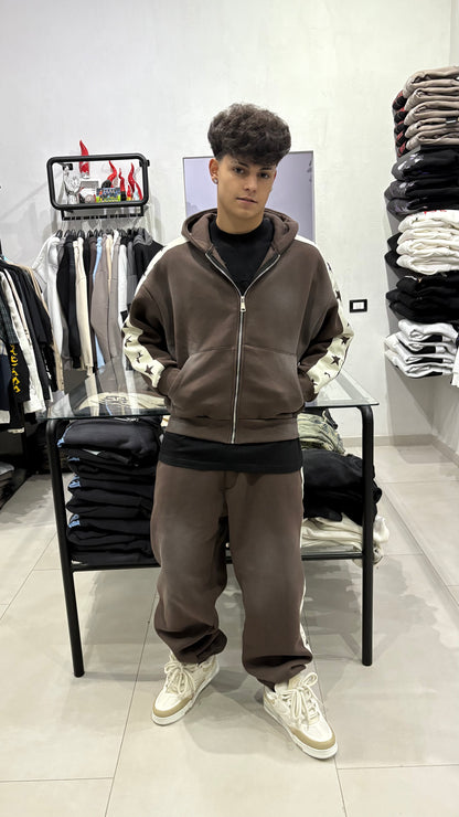 𝐓𝐔𝐓𝐀 𝐒𝐓𝐀𝐑