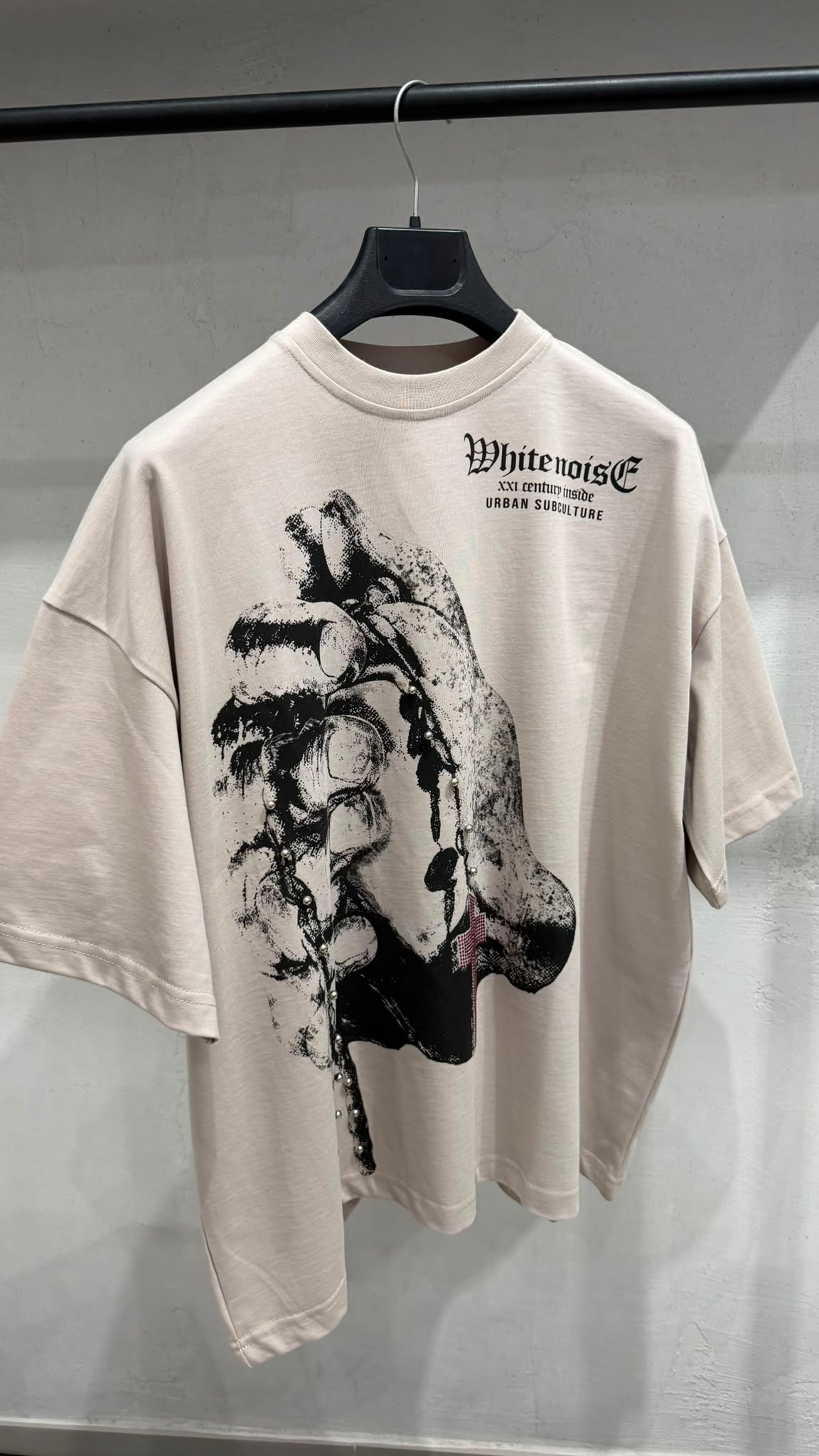 𝐓-𝐒𝐇𝐈𝐑𝐓 𝐕𝐈𝐁𝐄𝐒