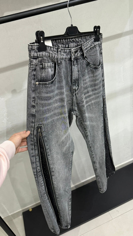 𝐁𝐀𝐆𝐆𝐘 𝐃𝐈𝐀𝐌𝐎𝐍𝐃𝐒