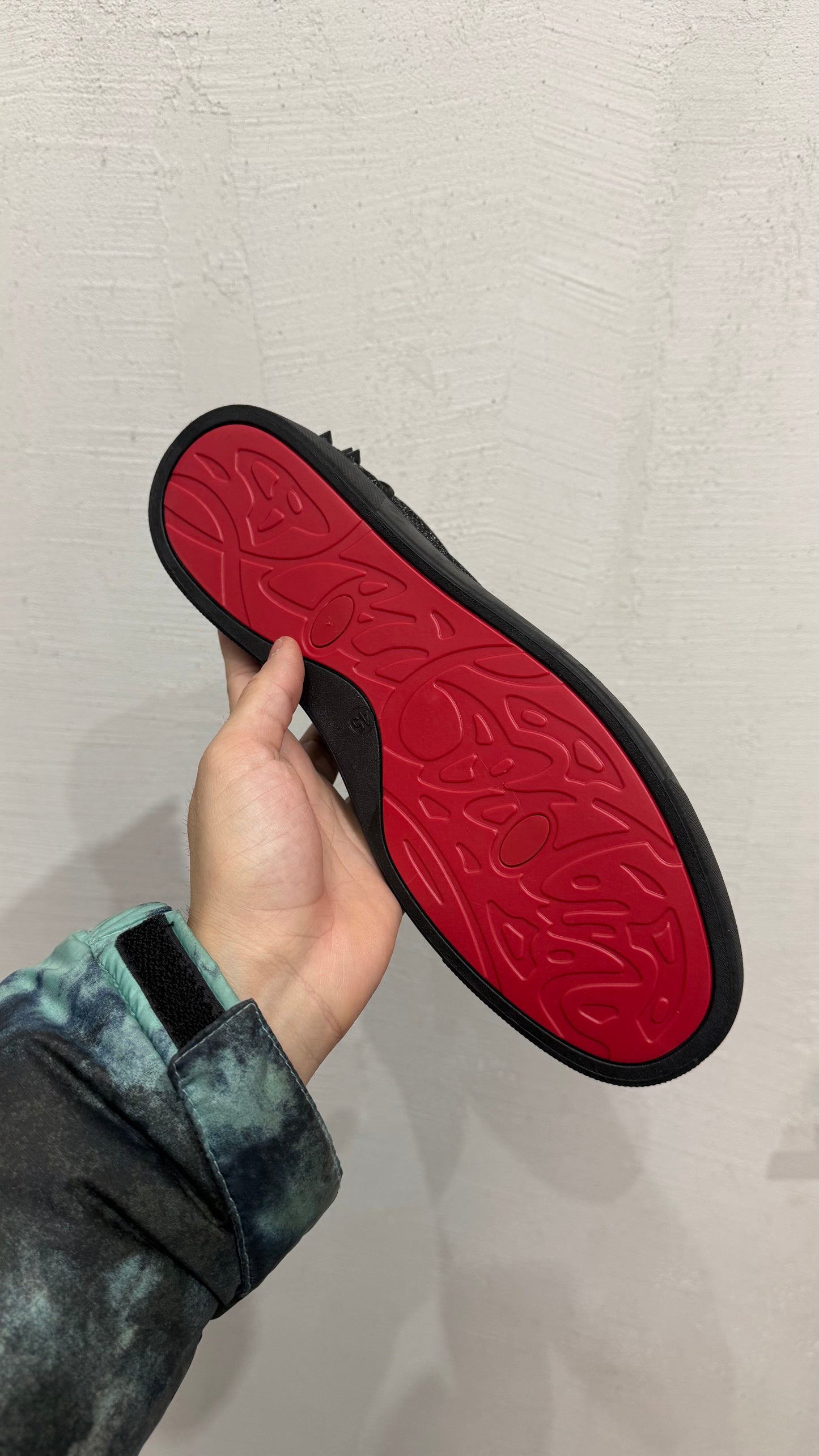 𝐒𝐂𝐀𝐑𝐏𝐄 𝐌𝐎𝐎𝐃-𝐋𝐁