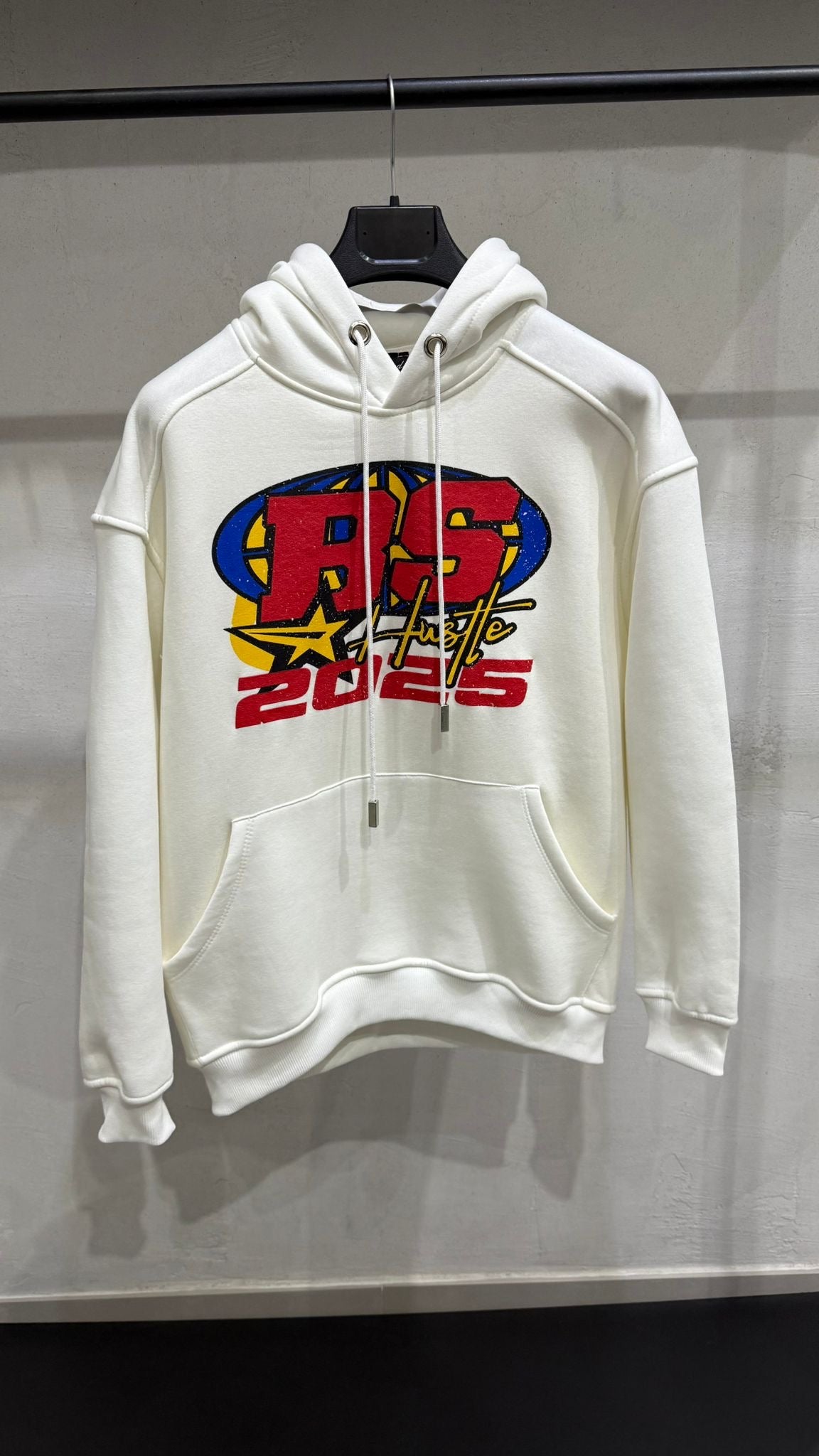 𝐇𝐎𝐎𝐃𝐈𝐄 𝐇𝐔𝐒𝐓𝐋𝐄 𝐑𝐒